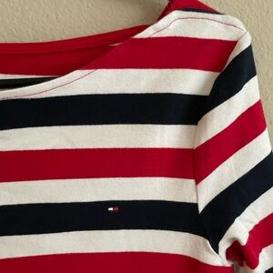 NWOT Tommy Hilfiger 1/4 sleeved top with stripes